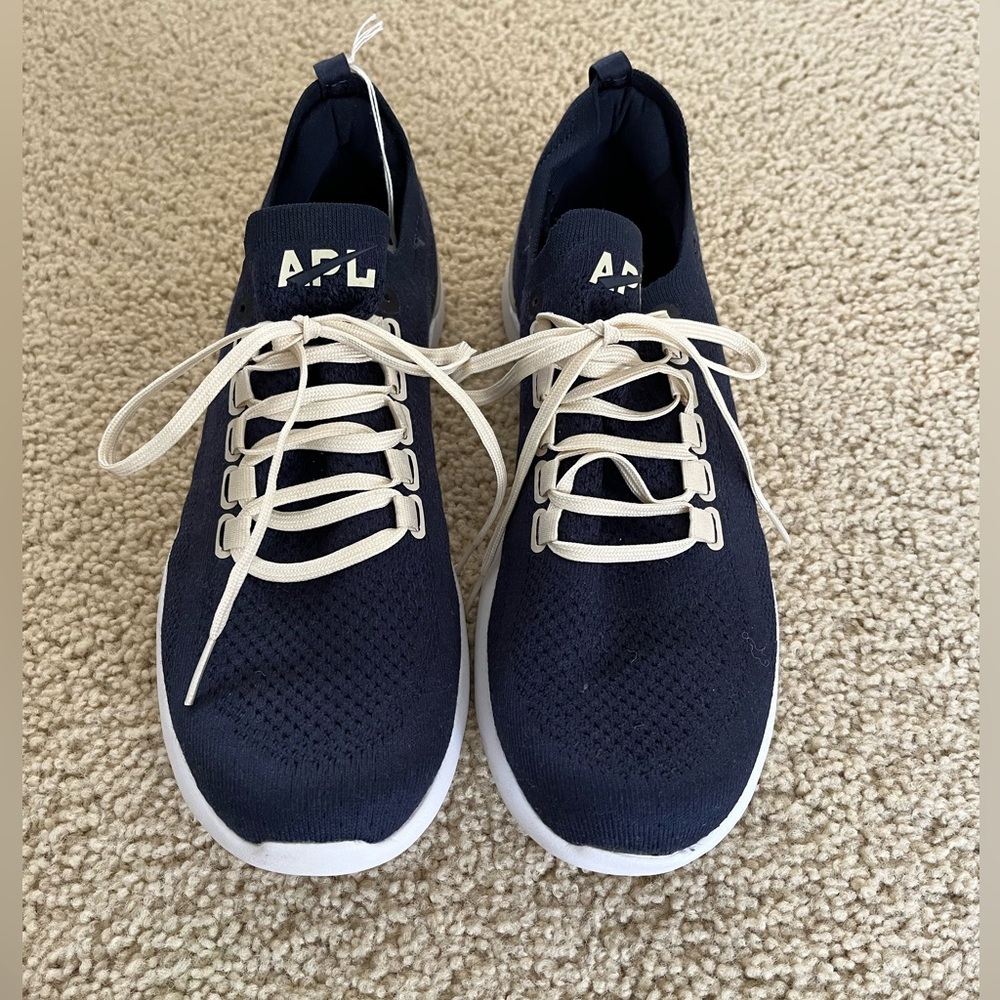NWT APL Techloom Breeze Running Shoe in blue with cream accents